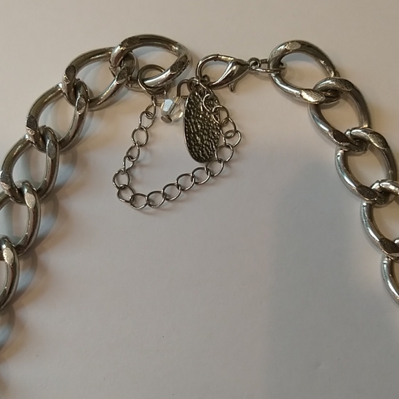 Jules Chunky Pearl Drop beaded Bib Necklace - Picture 9 of 16